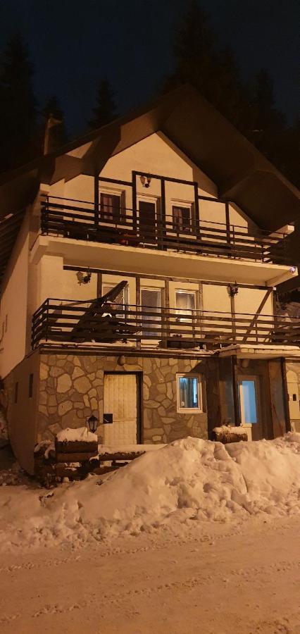 Vila Leni Kopaonik Luaran gambar